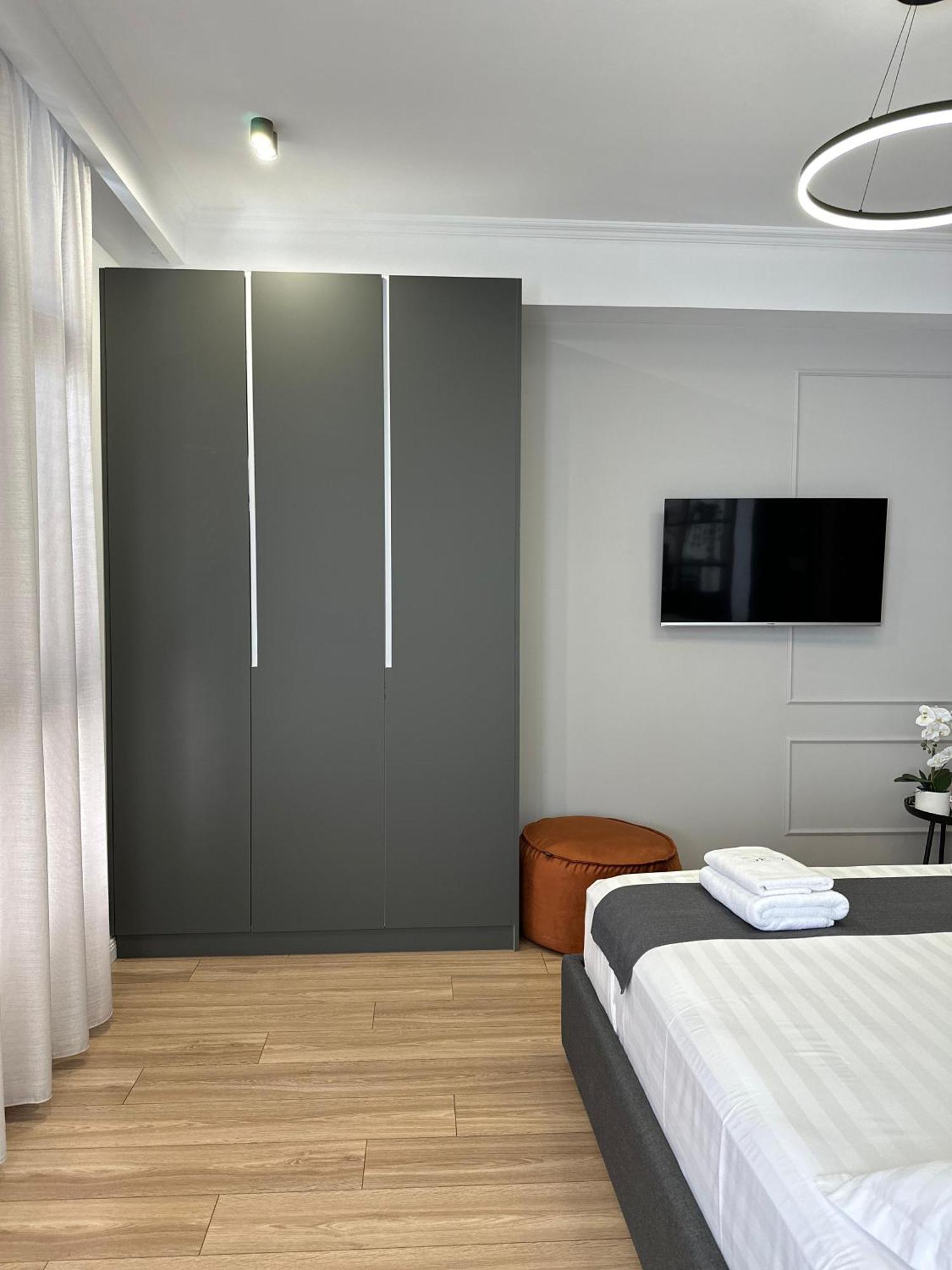 Abc Apartment Blloku Center Tirana Exterior photo